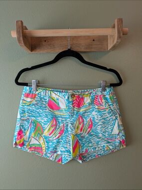 Lilly Pulitzer Sailboat Gold Button Shorts Teal Pink Womens SZ 2